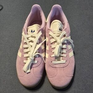 Gazelle Spikeless Golf Shoes (Bliss Lilac)